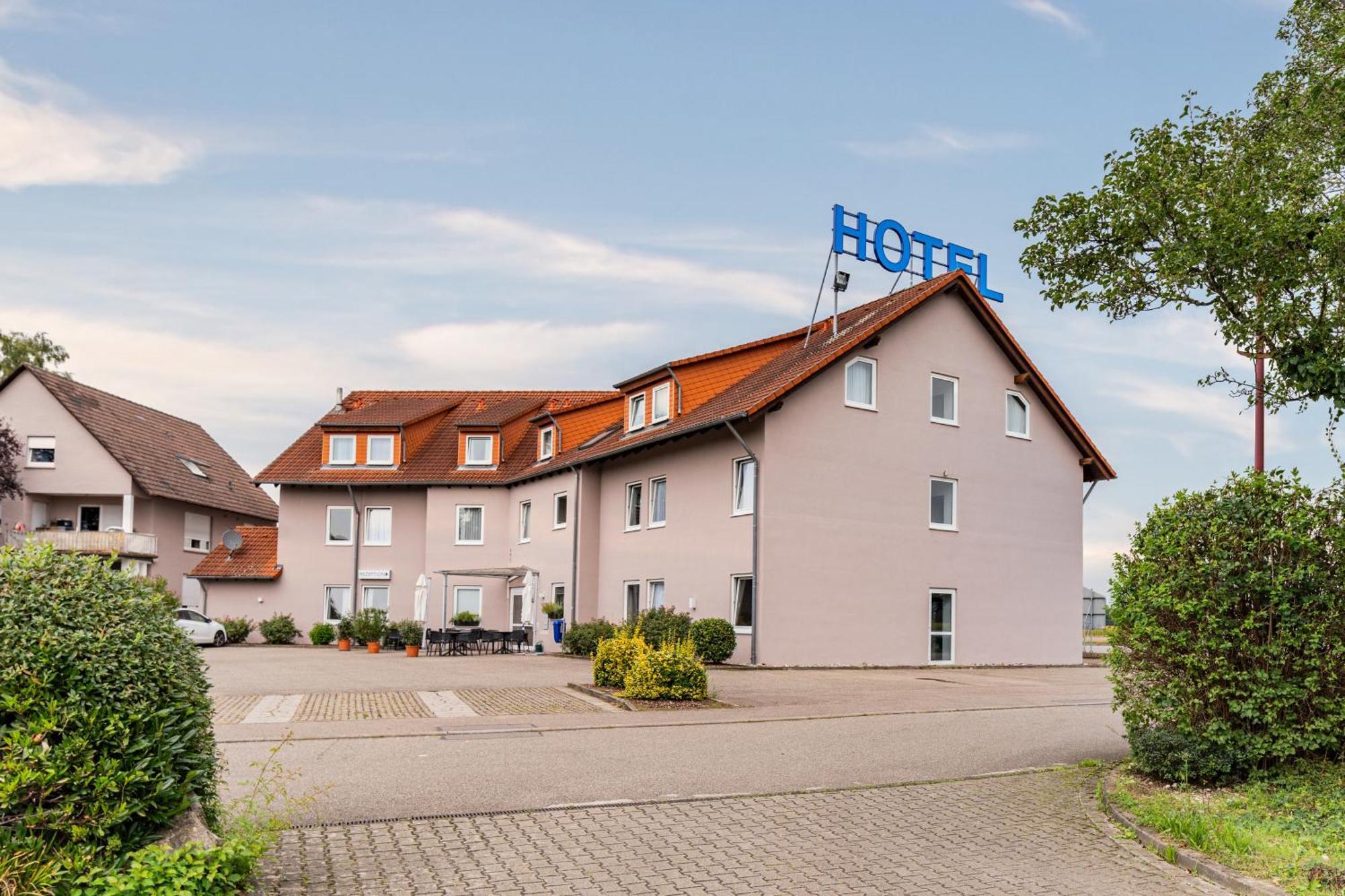 Euro-Hotel カッペル・グラーフェンハウゼン エクステリア 写真