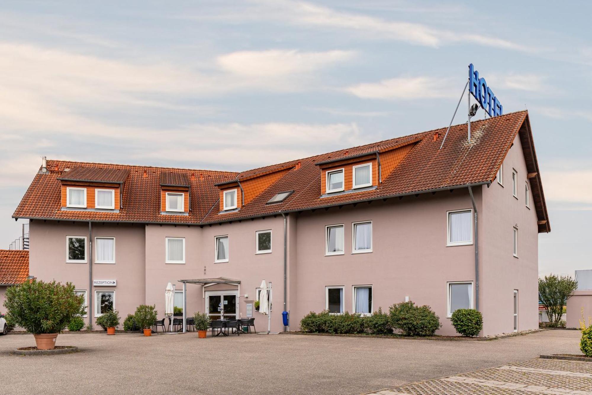 Euro-Hotel カッペル・グラーフェンハウゼン エクステリア 写真